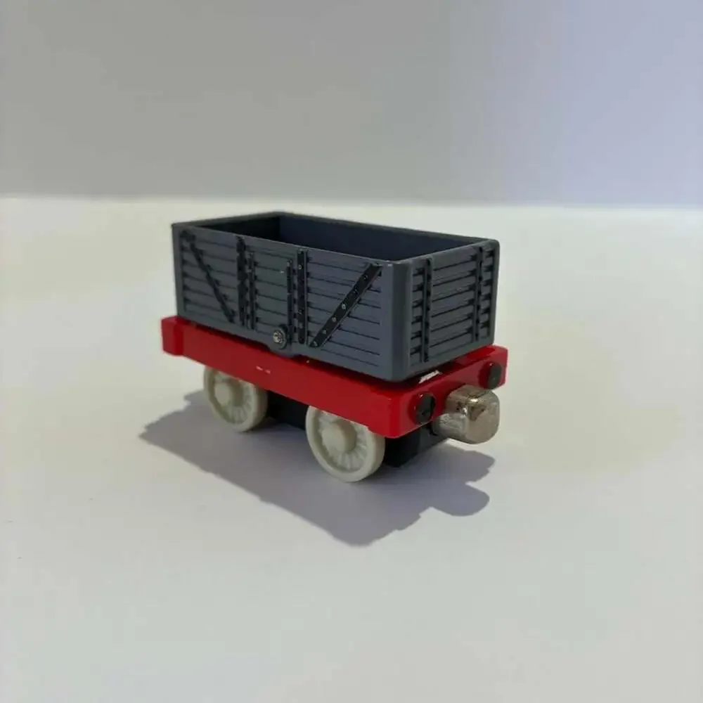 Learning Curve Thomas Wooden Railway 2003 Laughing Troublesome Truck